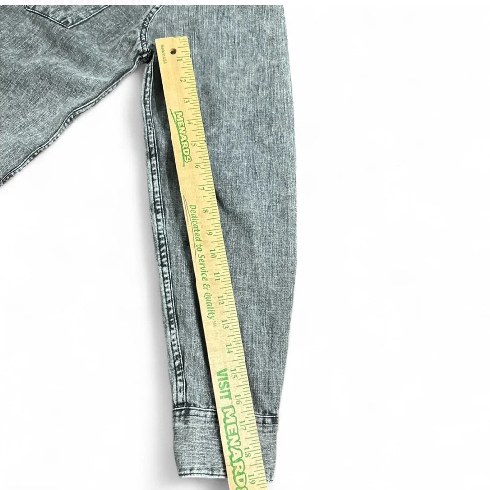 LEVI’S  STRAUSS Men's Gray Button Down Shirt L  Long Sleeves W/Pockets